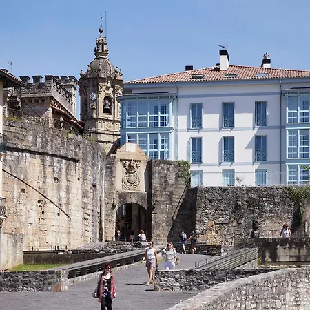 H Suite3a By Smiling